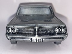 1964 Pontiac GTO Standing Stone Bank Promo 1/25 Banthrico 1974 Pot Metal