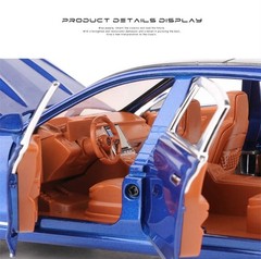1:24 E-Class E300 L Alloy Car Model Diecast Metal Toy Vehicle with Sound and Lig
