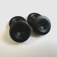 Resin 1/24 Scale: 17-Inch Baja Wheels W/ Mud Tires; Jeep, Truck