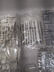 AMT/ERTL 8137 Diamond Reo Semi Tractor 1/25 Model Kit Factory Selaed Parts