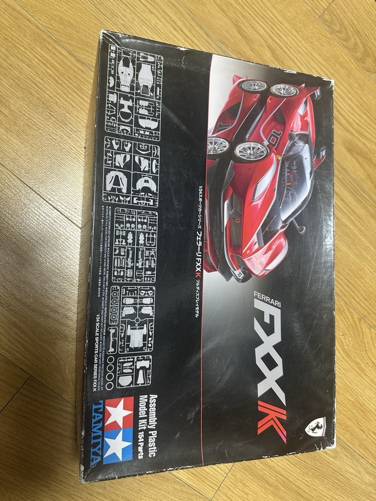 Tamiya 1/24 Ferrari LaFerrari FXXK Plastic model kit 24343 SEALED