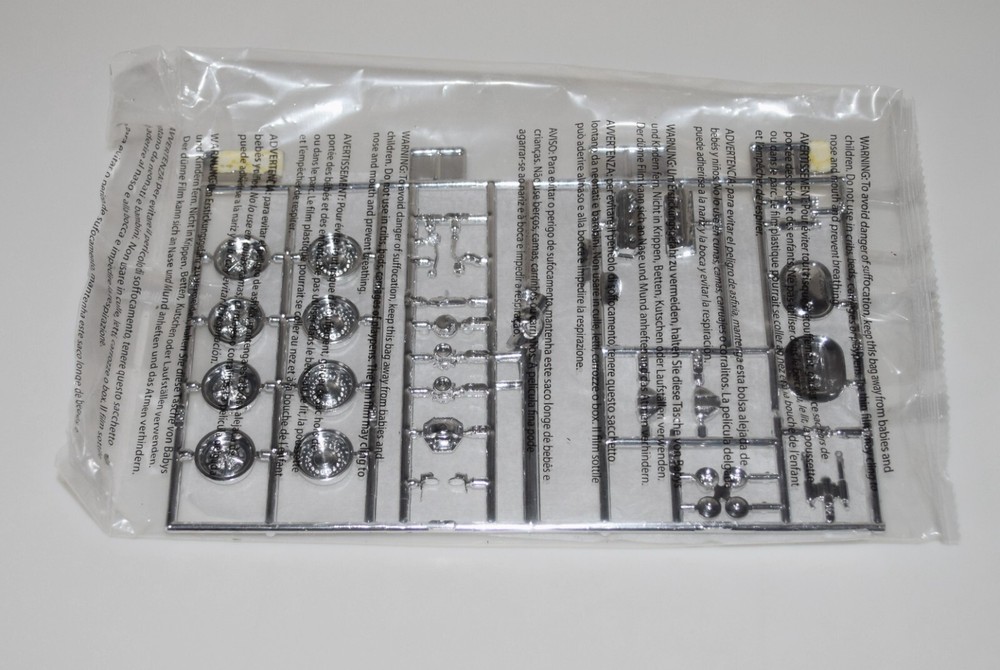MPC 1970 DODGE CORONET SUPER BEE #985/12 ⭐PARTS⭐ CHROME WHEELS+MORE 1:25