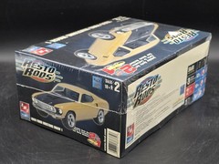 AMT Ertl 1969 ’69 Ford Mustang Mach 1 Resto Rods Plastic Model Car Kit 1:25