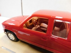 1993 CHEVROLET TRUCK C1500 PROMO MODEL WITH BOX RED