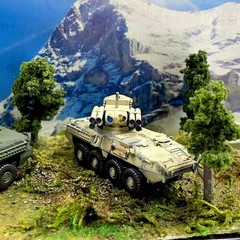 Tank World Mobile War 1/144 Stryker Wheeled Armored Vehicle Finished Model