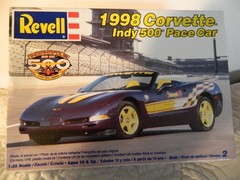 Revell 1998 Corvette Indy 500 Pace Car