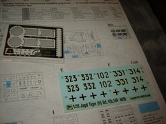 Dragon 9036 Model kit Jagdtiger Box Open 1996 Kit Mint in box 1/35 scale