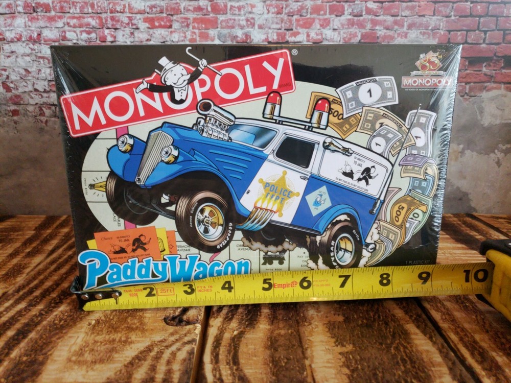 Monopoly 85th 1933 Willy’s Panel Paddy Wagon by MPC 1/25 Model Kit MPC924 NEW