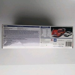 Revell Snaptite American Heroes 1:32 Mack Fire Engine & Malibu Police Car Models