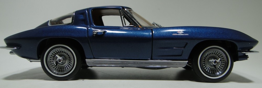 Corvette Chevrolet55Chevy57StingRay1:24Race Car1967Custom Built1963RARE Model18