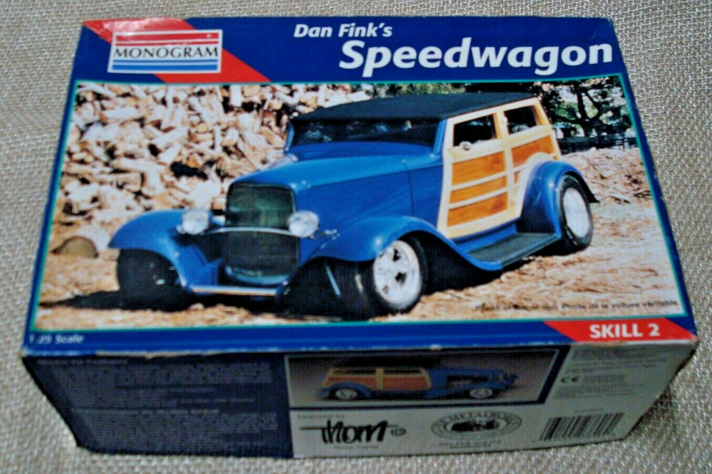 Monogram 7606 Dan Fink’s Custom Speedwagon Plastic Self-Assembly Kit Unbuilt1/25