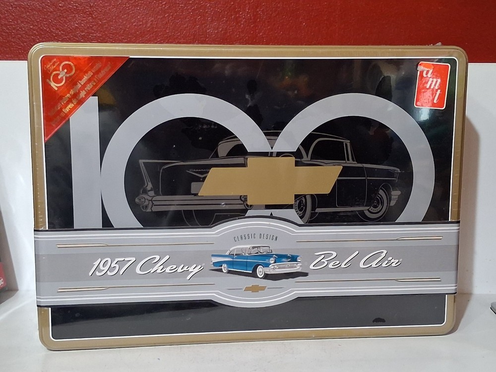 AMT 1957 Chevy Bel Air 100 Years of Chevrolet Model Kit Scale 1/25 Sealed New
