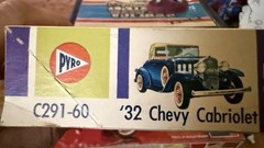 Vintage Pyro 1932 Chevy Cabriolet Table Top Series 1/32