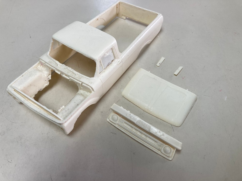 Vics Resins 61 Ford Pickup resin body
