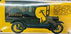 AMT 860 1923 Ford model T kit Delivery Van 1/25 McM FS