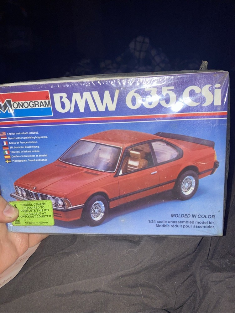 Vintage Monogram Model Kit 2275 Bmw 635 CSI
