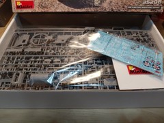 New 1/35 Miniart M3 Lee Early Production Tank w/Full Interior,factory Sealed