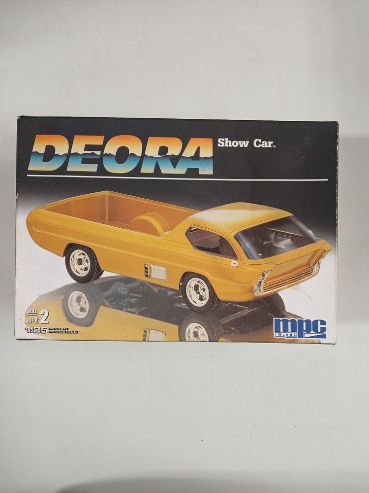 MPC/ERTL Decora Show Car 1/25 Scale Model Kit New Open Box contents sealed