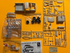 CHEVROLET C1500 454 SS PICKUP TRUCK MODEL KIT AMT ERTL 1/25 SCALE NEW COOL LOOK!