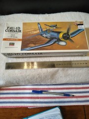 Plastic Model 1/72 Scale F4U-1D Corsair US Navy Fighter Factory Sealed
