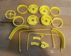 PARTS: LINDBERG 1/8 CUSTOM T [BIG RED, TALL T, BOBTAIL]–PRICE IS PER BAG