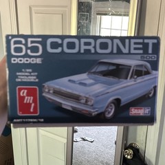 AMT SnapTite 1:25 1965 Dodge Coronet 500 Model Kit, 5 Colors, Decals