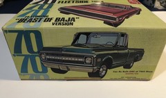 RARE AMT 1970 CHEVROLET FLEETSIDE CHEVY BEAST Of BAJA UNBUILT Model kit Y733