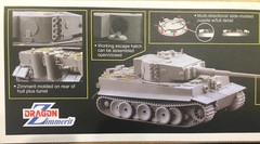 1/35 German TIGER I “Otto Carius Battle of Malonovka” ~ Dragon #6888 +bonus