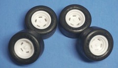 Set of 4 AMT Wide Valiant Scamp Short-Track 5 Hole Dish w/RL Goodyear Tires 1/25