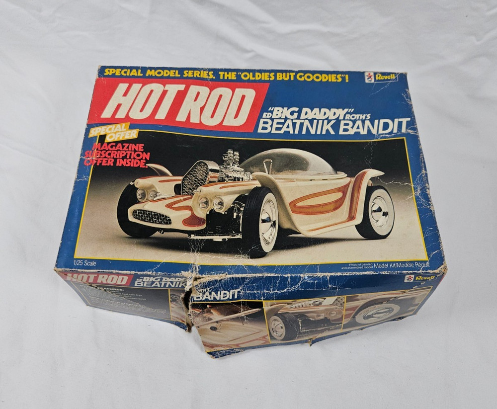 Revell #7110 Ed “Big Daddy” Roth’s Beatnik Bandit 1/25 Plastic Model Kit 1985