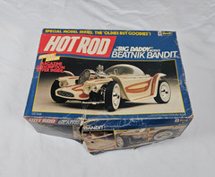 Revell #7110 Ed “Big Daddy” Roth’s Beatnik Bandit 1/25 Plastic Model Kit 1985