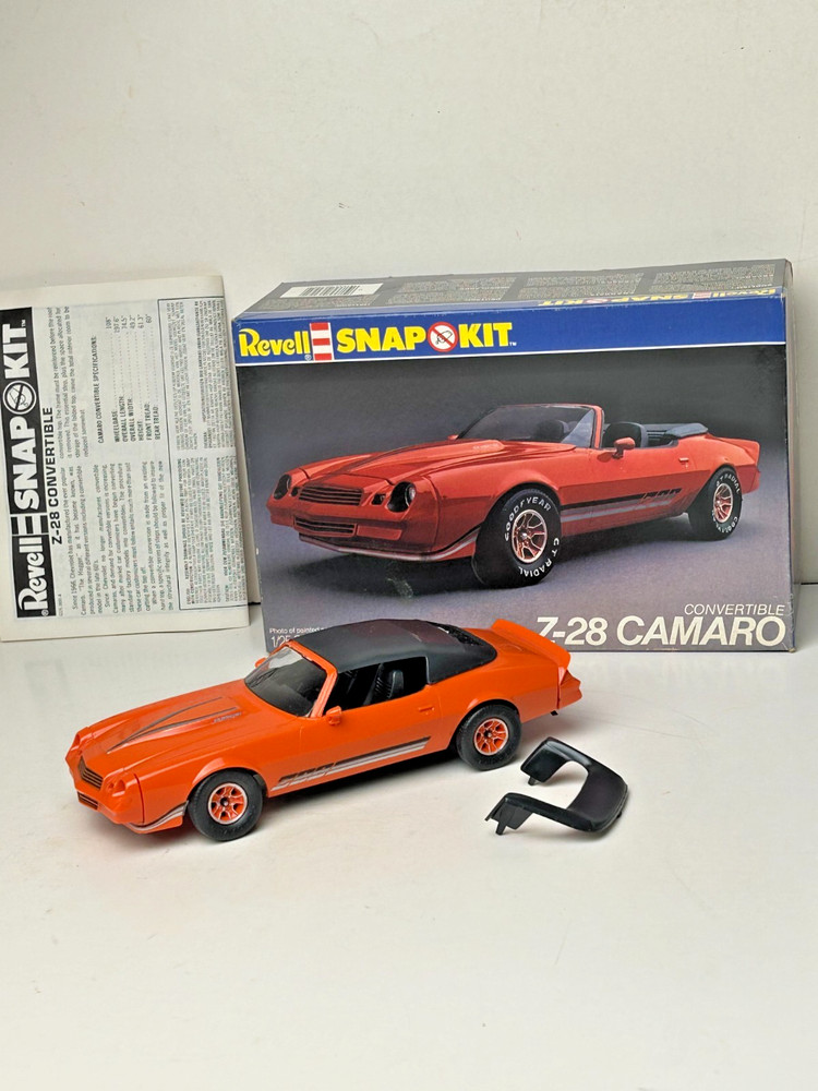 Revell 1981 Camaro Z-28 Convertible Model Kit with Box