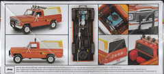 Revell 1979 Jeep J-10 Pickup Truck w/Camper Top in 1/24 4568 (104)