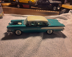 AMT/ERTL ’58 Edsel Pacer Car Kit Pre-Built Ready to Go Turquoise/White Skill 3