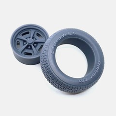 1/24 Resin 15 inch Magnum 500 Wheels, BFGoodrich Radial T/A Tires, and Brake Set