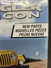Revell Jeep Wrangler Rubicon Kit 85-4501 Factory Sealed 1:25 New