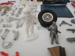 Vintage Assortment of Model Junkyard Parts & Vintage Directions