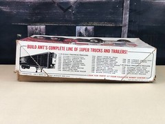 AMT Peterbilt 1:25 BUDWEISER 352 PACEMAKER CABOVER Truck Kit T551 ~Started AS-IS