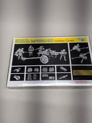 Dragon DML 6795 1:35 Scale 10.5cm leFH18/40 w/GUN Crew New Open Box