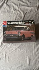 AMT Ertl 1:25 ’57 Chevrolet Bel Air Model Kit Unassembled Skill Level 2 10+