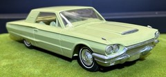 1964 Ford Thunderbird Dealer Promo 1:25 T-bird Florentine Green Hardtop Vintage
