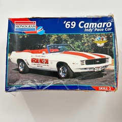 Monogram 69 Camaro Indy Pace Car 1/25 Model Kit Open Box Complete Imperfect 1969