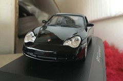 1/43 MINICHAMPS PORSHE 911 , Carrera 4, 2003, black met. mint ++!