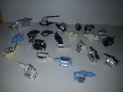 Monogram Revell Junkyard Built Parts Lot 1/24 1/25 Plastic Motors