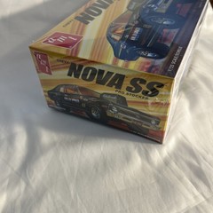 AMT 1972 Chevy Nova SS Pro Stocker 1/25 Scale Plastic Model Kit Factory Sealed