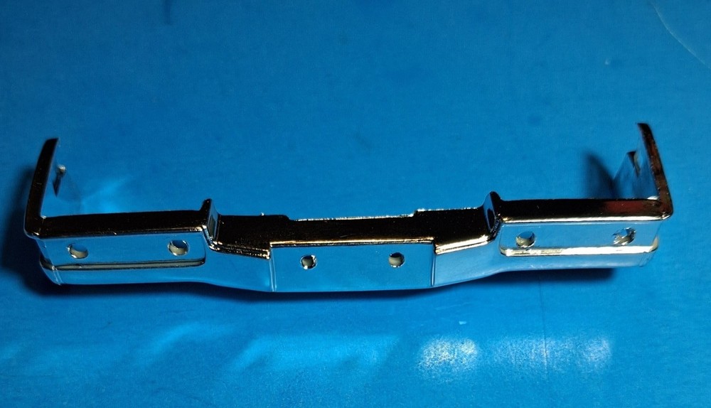 84 CADILLAC COUPE LOWRIDER – FRONT BUMPER – REVELL – MODEL CAR KIT PARTS LOT