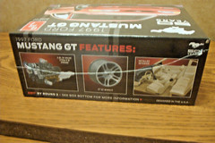 AMT 1997 FORD MUSTANG GT – 50 YEARS MODEL KIT 1/25 SCALE