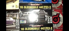Revell Monogram 4446 1985 Oldsmobile 442/FE3-X Show Car plastic model kit 1/25