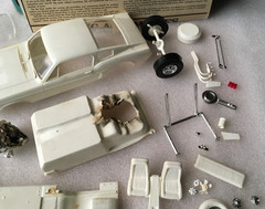 Vtg AMT 68 Ford Mustang GT 1/25 Model Car Kit Customizing 6168-200 Partial Built