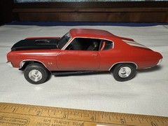 Vint 1980’s Plastic Model Kit 1970 Chevrolet Chevelle SS Built Revell Kit Maroon
